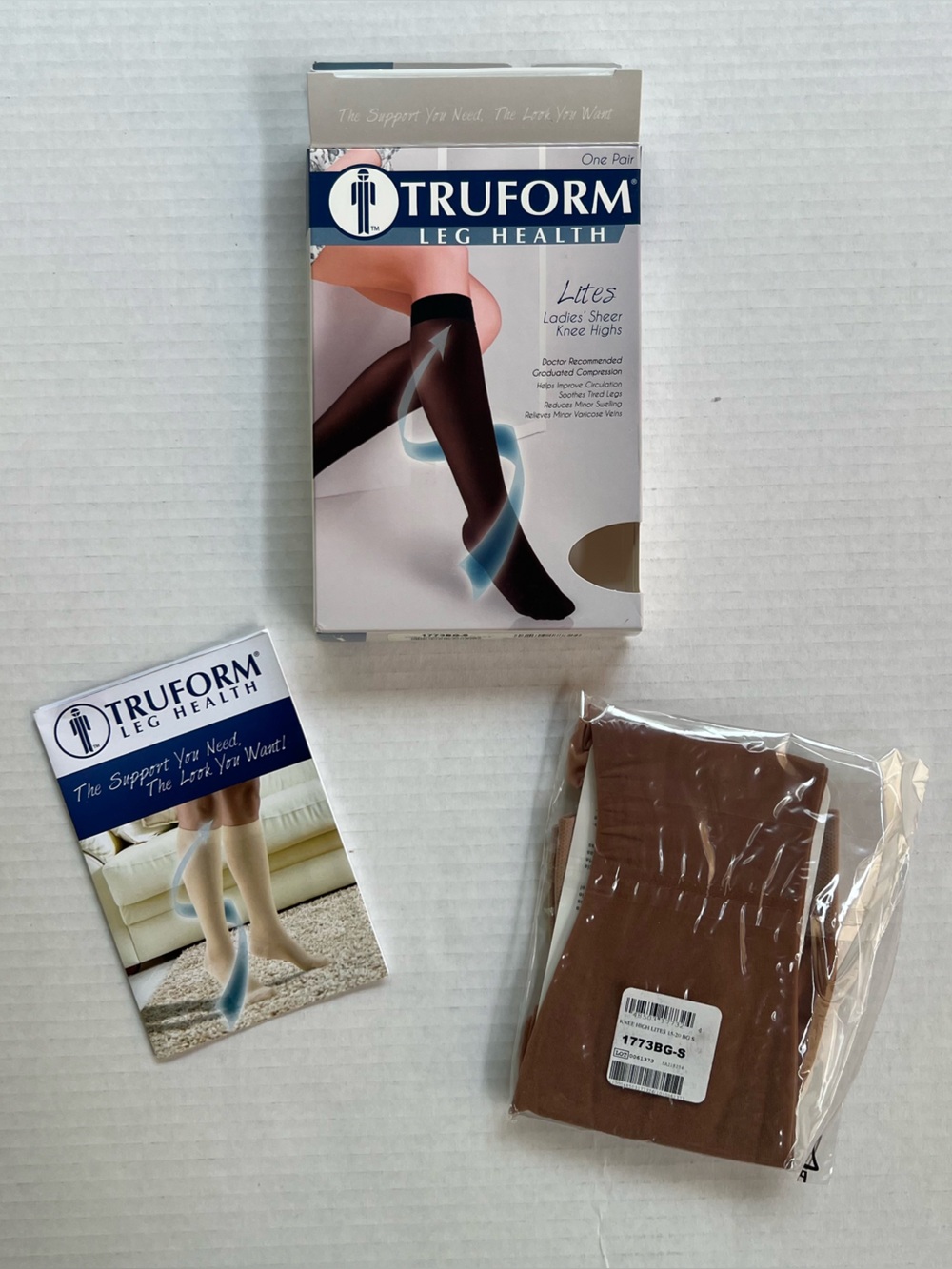 NEW IN BOX Trueform Beige Knee-High Compression Stockings